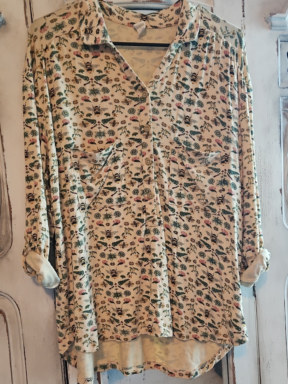 Kate Quinn The Woods Women's Large Modal Bee Floral Button Tunic